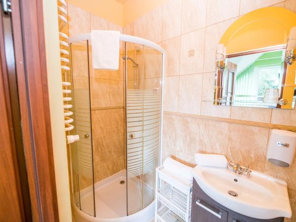 Pogodne Siedlisko Karpacz : photo 2 de la chambre chambre triple avec balcon