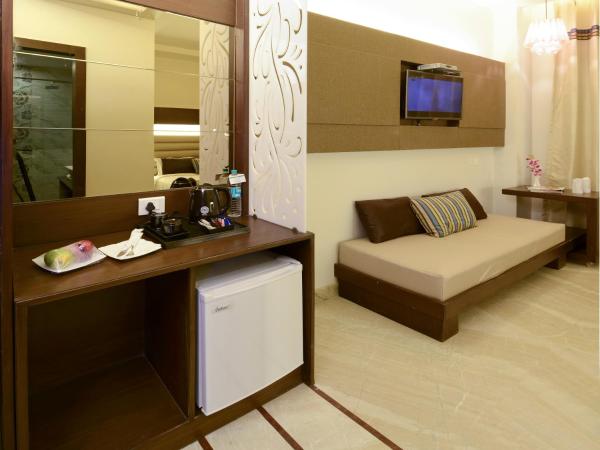 Hotel Alleviate : photo 5 de la chambre taj view room (early check in at 12 noon, subject to availability & 10% discount on f&b)