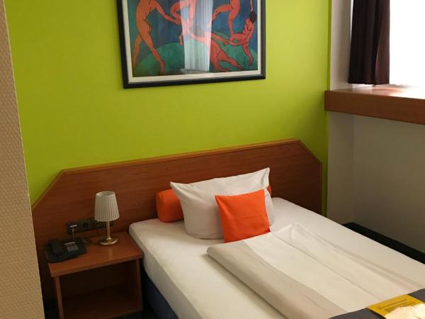 Hotel Servatius : photo 5 de la chambre chambre simple