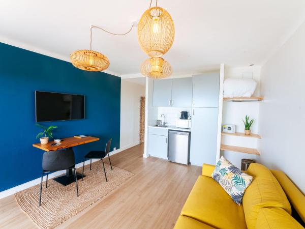 Hôtel Café Miramar : photo 5 de la chambre appartement 1 chambre