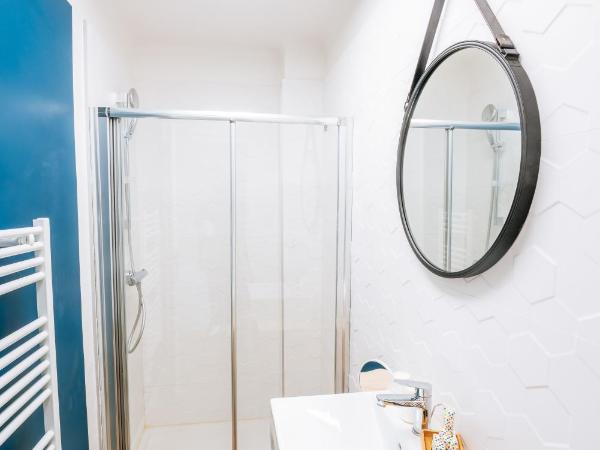 Hôtel Café Miramar : photo 8 de la chambre appartement 1 chambre