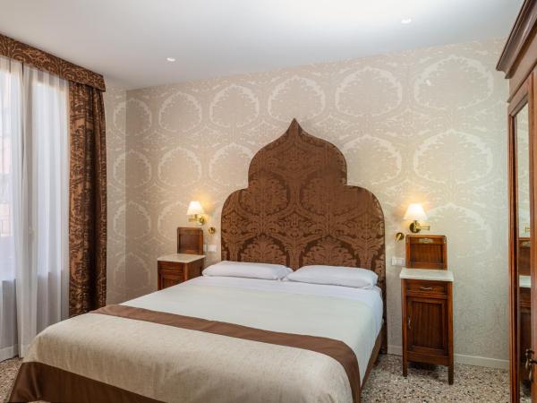 Hotel Villa Rosa : photo 7 de la chambre chambre double ou lits jumeaux supérieure
