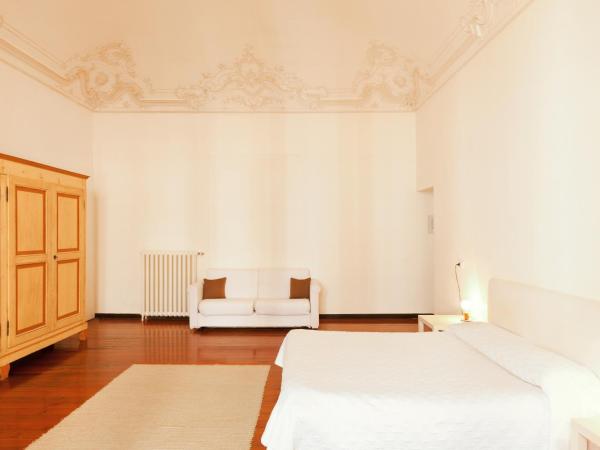 Palazzo Cicala : photo 10 de la chambre chambre double