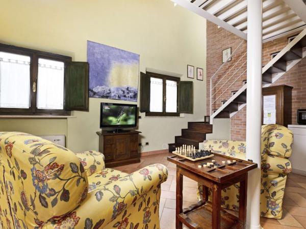 Borgo Grondaie : photo 7 de la chambre appartement chambre double + canapé-lit (4 adultes)