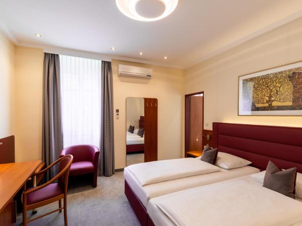 Austria Classic Hotel Wien : photo 4 de la chambre chambre double confort - vue sur cour