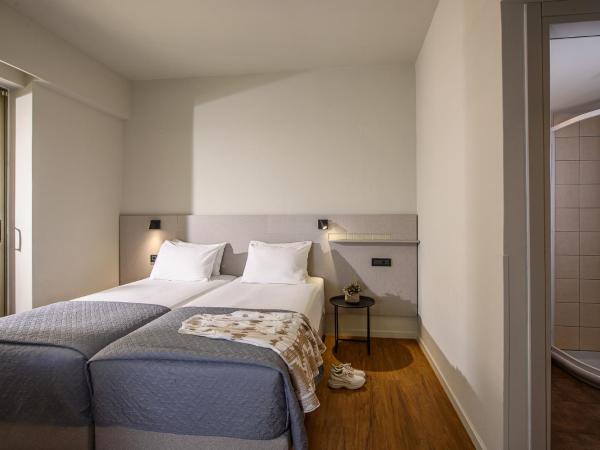 Marin Hotel : photo 2 de la chambre chambre lits jumeaux/double