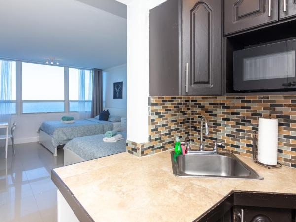 Girasole Rentals : photo 8 de la chambre suite deluxe - vue sur mer