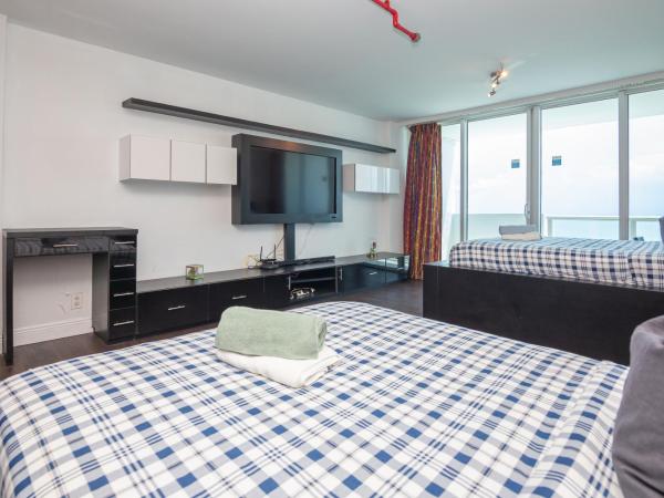 Girasole Rentals : photo 7 de la chambre studio avec balcon