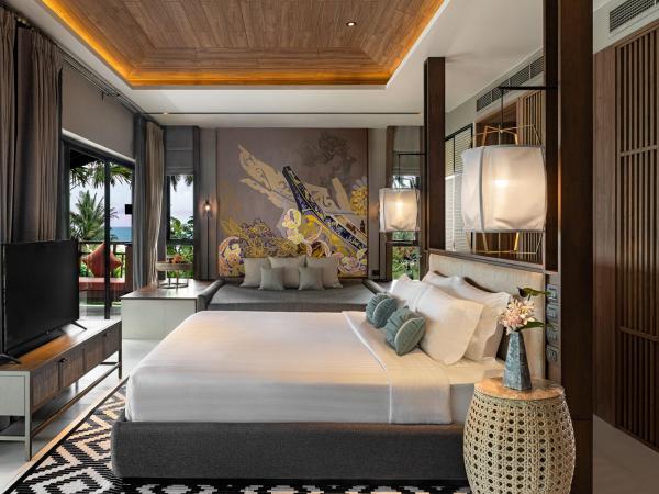 Grand Mercure Khao Lak Bangsak : photo 2 de la chambre suite deluxe avec lit king-size