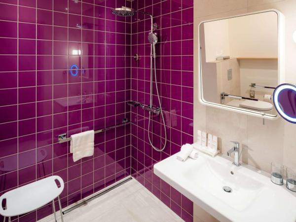 Radisson Blu Resort & Spa : photo 1 de la chambre chambre premium avec balcon et vue mer