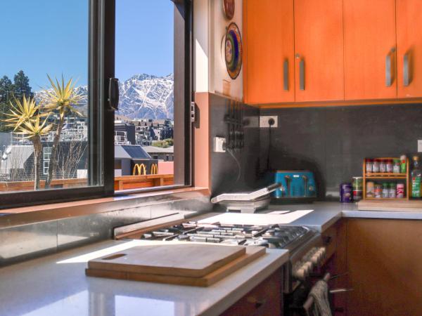 Adventure Queenstown Hostel : photo 7 de la chambre lit dans dortoir mixte de 6 lits