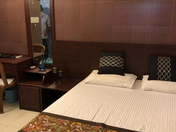 New AS Tourist Home Aluva : photo 2 de la chambre chambre double deluxe