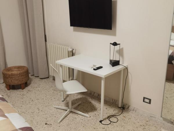 B&B PARCO 2 GIUGNO : photo 1 de la chambre chambre double