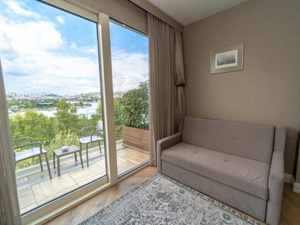 Lazzoni Hotel : photo 2 de la chambre chambre de luxe avec terrasse - vue sur mer