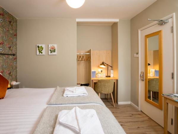 The Royal Foundation of St Katharine : photo 4 de la chambre chambre lit king-size