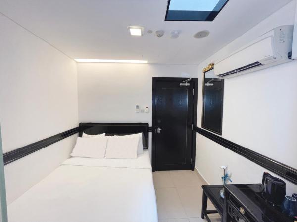 The Snooze Hotel Marine Parade : photo 8 de la chambre chambre double standard lucarne