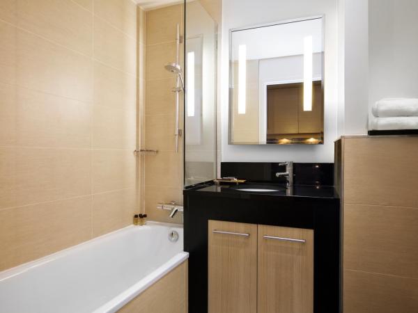 Relais Spa Chessy Val d'Europe : photo 3 de la chambre chambre lits jumeaux premium