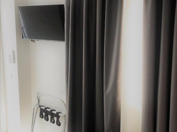 Hostal Hom Museo : photo 7 de la chambre chambre simple