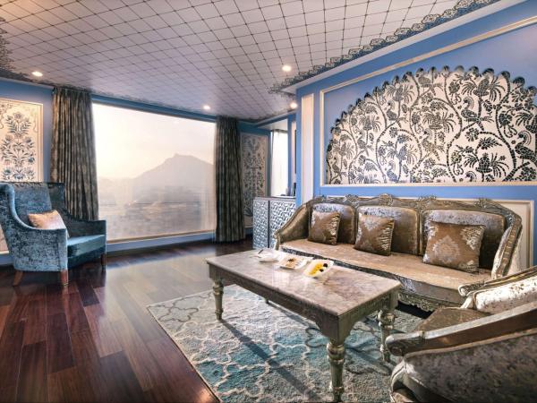 Radisson Blu Udaipur Palace Resort & Spa : photo 3 de la chambre suite deluxe