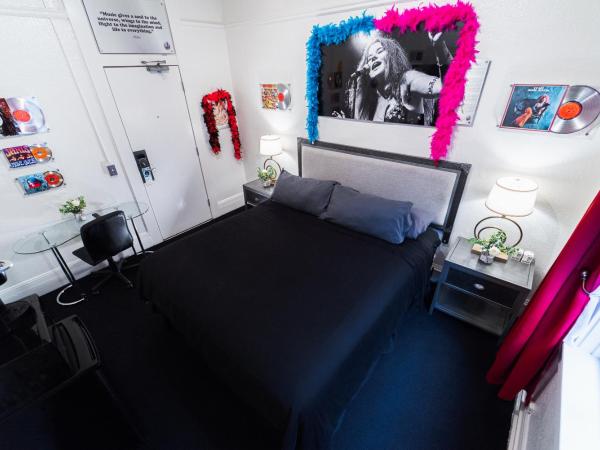 Music City Hotel - Home of the San Francisco Music Hall of Fame : photo 2 de la chambre chambre janis joplin