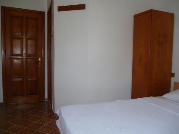 Frankfurt Hotel : photo 4 de la chambre chambre double ou lits jumeaux Économique