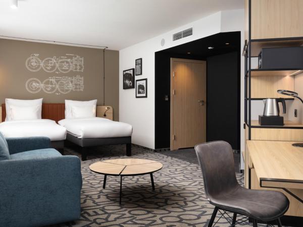 Mercure Warszawa Ursus Station : photo 4 de la chambre chambre supérieure - lits jumeaux