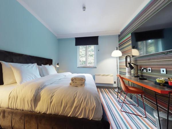 Village Hotel Leeds North : photo 1 de la chambre chambre double