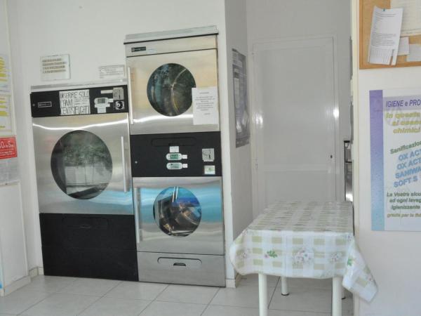 Residence Acqua Suite Marina : photo 7 de la chambre appartement avec terrasse