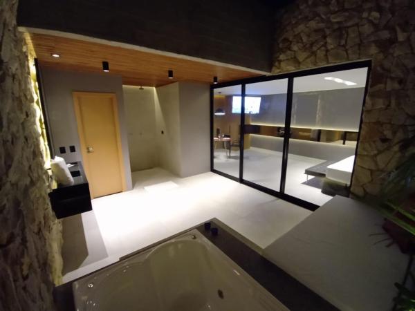Motel UP (Adult Only) : photo 7 de la chambre chambre double avec salle de bains privative extérieure