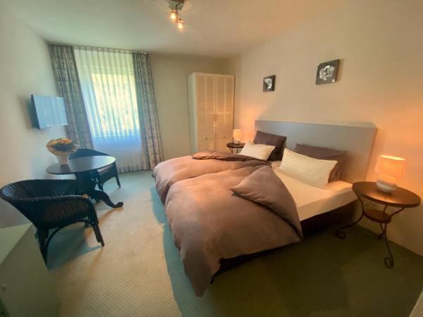 Hotel Ambiente et Art : photo 1 de la chambre chambre triple