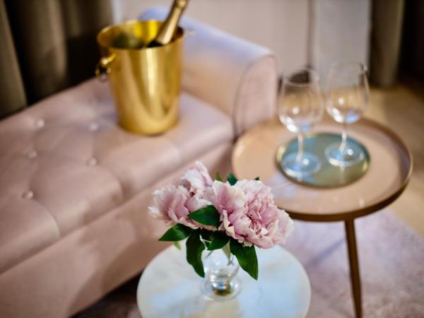 INTOMILAN Galleria Duomo I Boutique & Design Aparthotel : photo 1 de la chambre suite junior deluxe