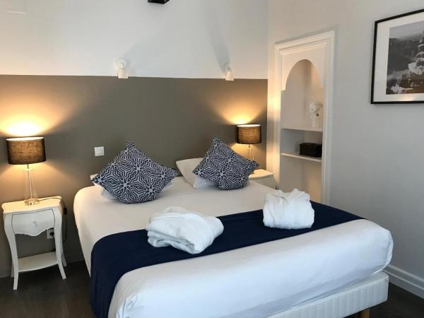 Le Grand Hôtel Mont Dore : photo 3 de la chambre suite - vue sur montagne