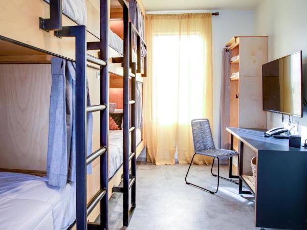 The Monterey Motel : photo 1 de la chambre chambre familiale