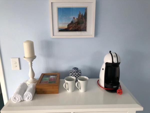 Greengables B&B : photo 4 de la chambre chambre lit queen-size avec balcon