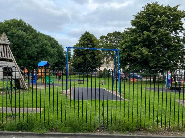 The Warwick - Quaint Victorian Home With Free Parking : photo 3 de la chambre appartement 2 chambres