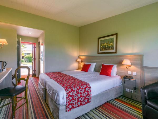 Kyriad Prestige Beaune le Panorama : photo 1 de la chambre chambre lits jumeaux