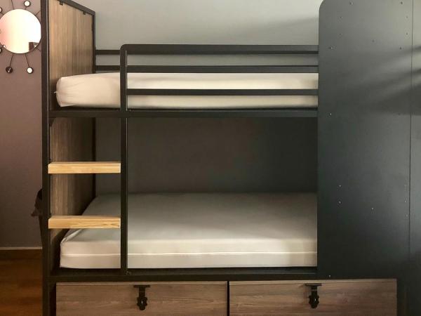 Generator Berlin Prenzlauer Berg : photo 4 de la chambre lit simple en dortoir féminin avec salle de bains commune