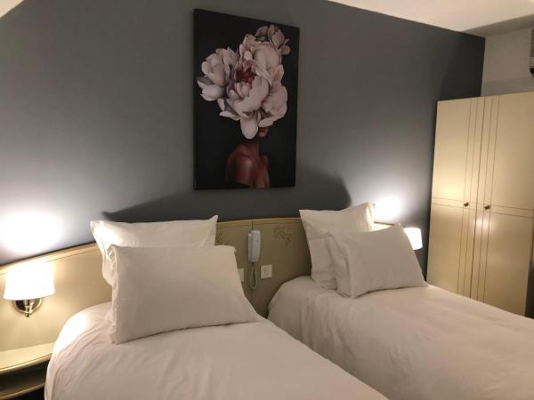 Grand Hôtel d'Espagne : photo 10 de la chambre chambre double ou lits jumeaux standard