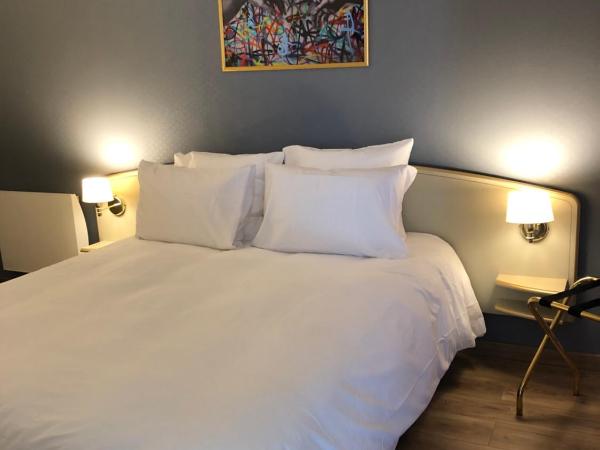 Grand Hôtel d'Espagne : photo 9 de la chambre chambre double ou lits jumeaux standard