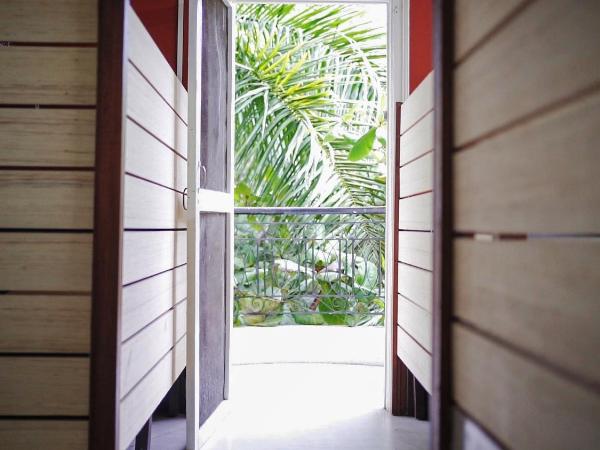 Hostel Lifespace- Garden Bungalow with Pods, CoWork & Cafe : photo 4 de la chambre lit simple dans dortoir mixte