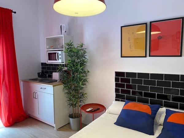 COOL LOFTS center valencia : photo 4 de la chambre chambre double avec salle de bains privative