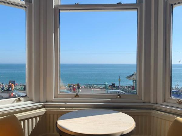 The Old Ship Hotel : photo 3 de la chambre chambre double - vue sur mer