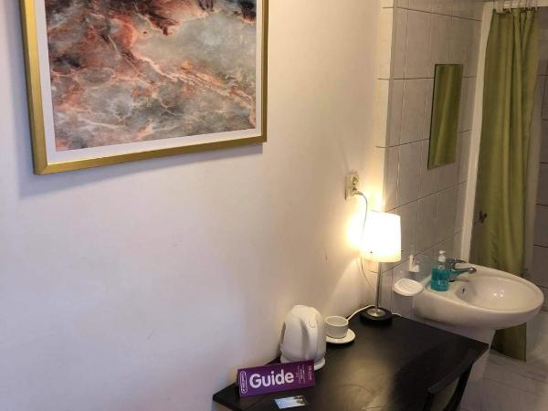 U Szermierzy : photo 5 de la chambre chambre simple avec douche 