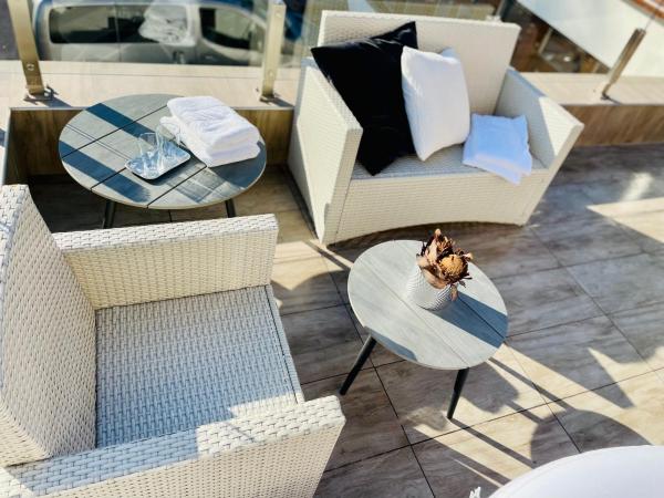 Boutique Hotel & Event Center : photo 9 de la chambre suite avec baignoire spa