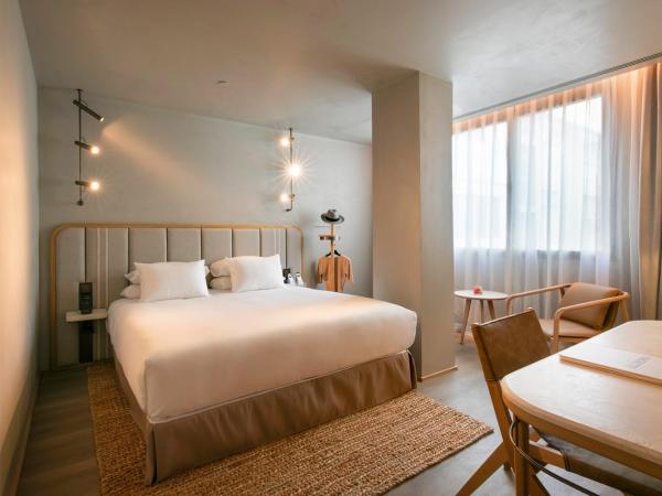 Only YOU Hotel Málaga : photo 1 de la chambre hébergement classique soho