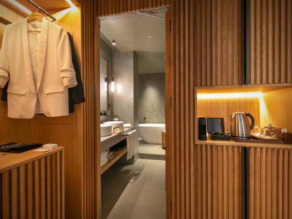 Only YOU Hotel Málaga : photo 9 de la chambre hébergement classique soho