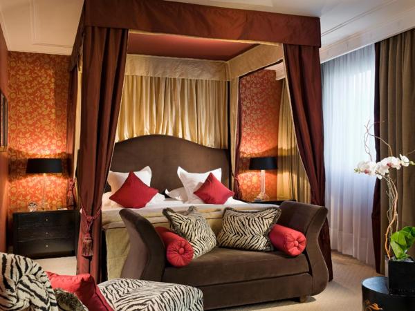 Warwick Paris (Former Warwick Champs-Elysees) : photo 3 de la chambre suite présidentielle