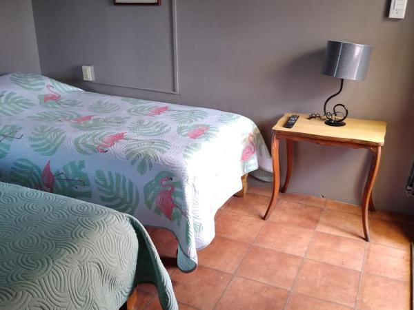 Hostal don Felipe : photo 4 de la chambre chambre double ou lits jumeaux