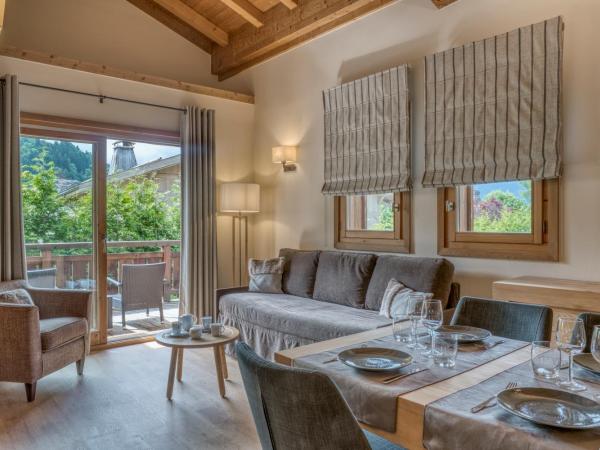 Les Loges Blanches : photo 3 de la chambre suite familiale