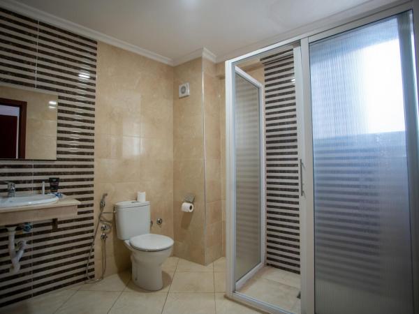 Hotel Etoile Du Nord : photo 5 de la chambre chambre double - accessible aux personnes à mobilité réduite